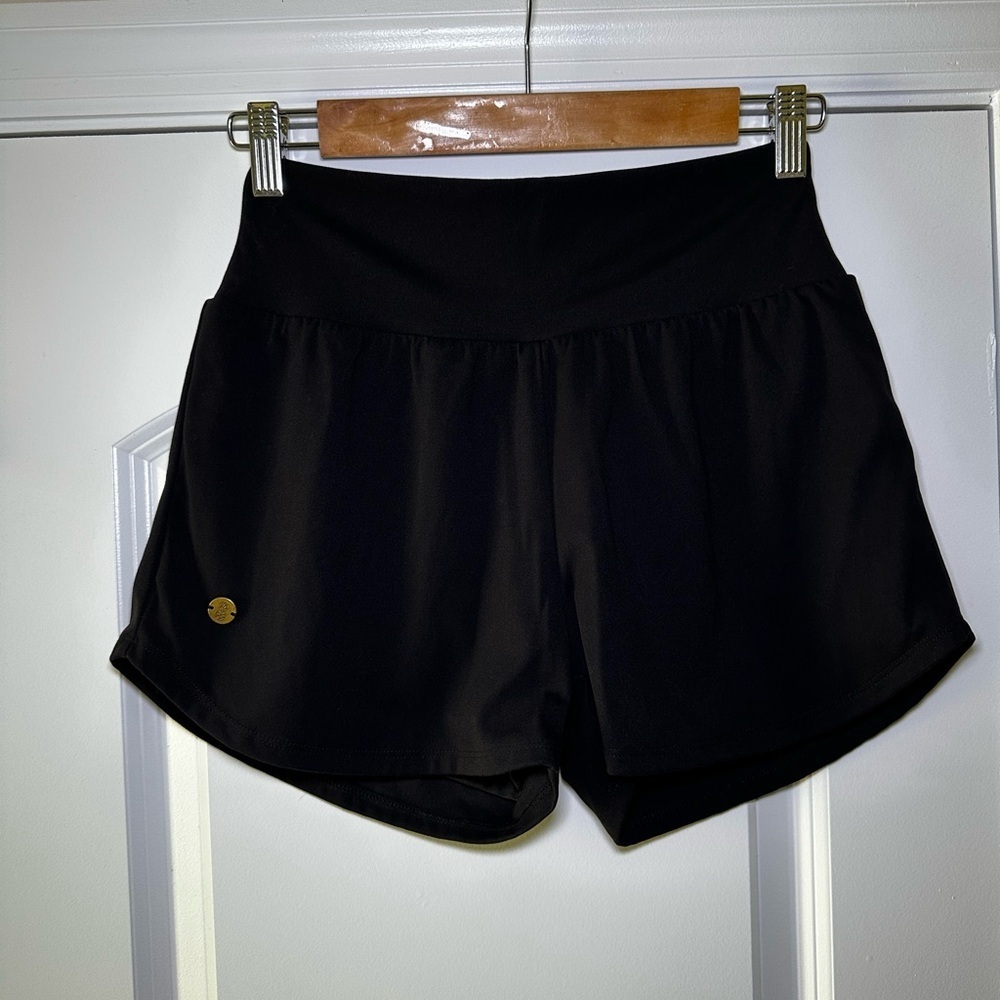 Black Women's Athletic Hawaii Love Fitness Shorts